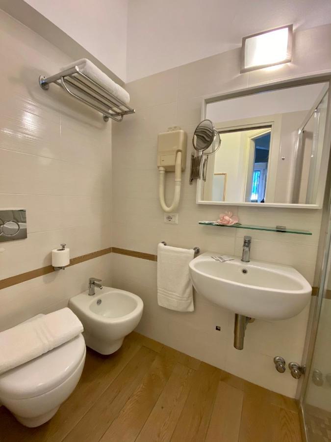 تّشيرفييا Villa Alda Suites & Rooms المظهر الخارجي الصورة